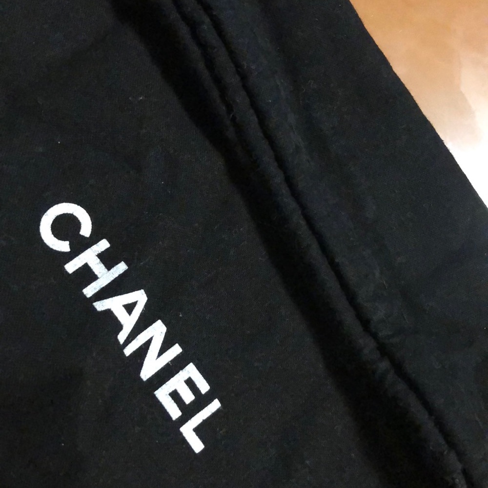 Chanel 100% Authentic - Picture 4 of 6